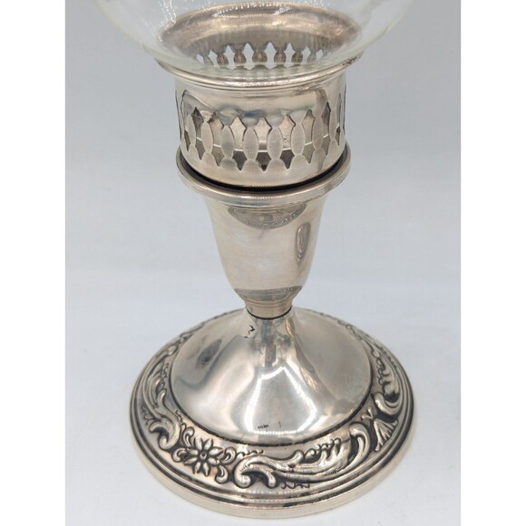 Towle Sterling Silver (weighted) 512 Candle Holders/Candlesticks with Globes - Picture 2 of 9